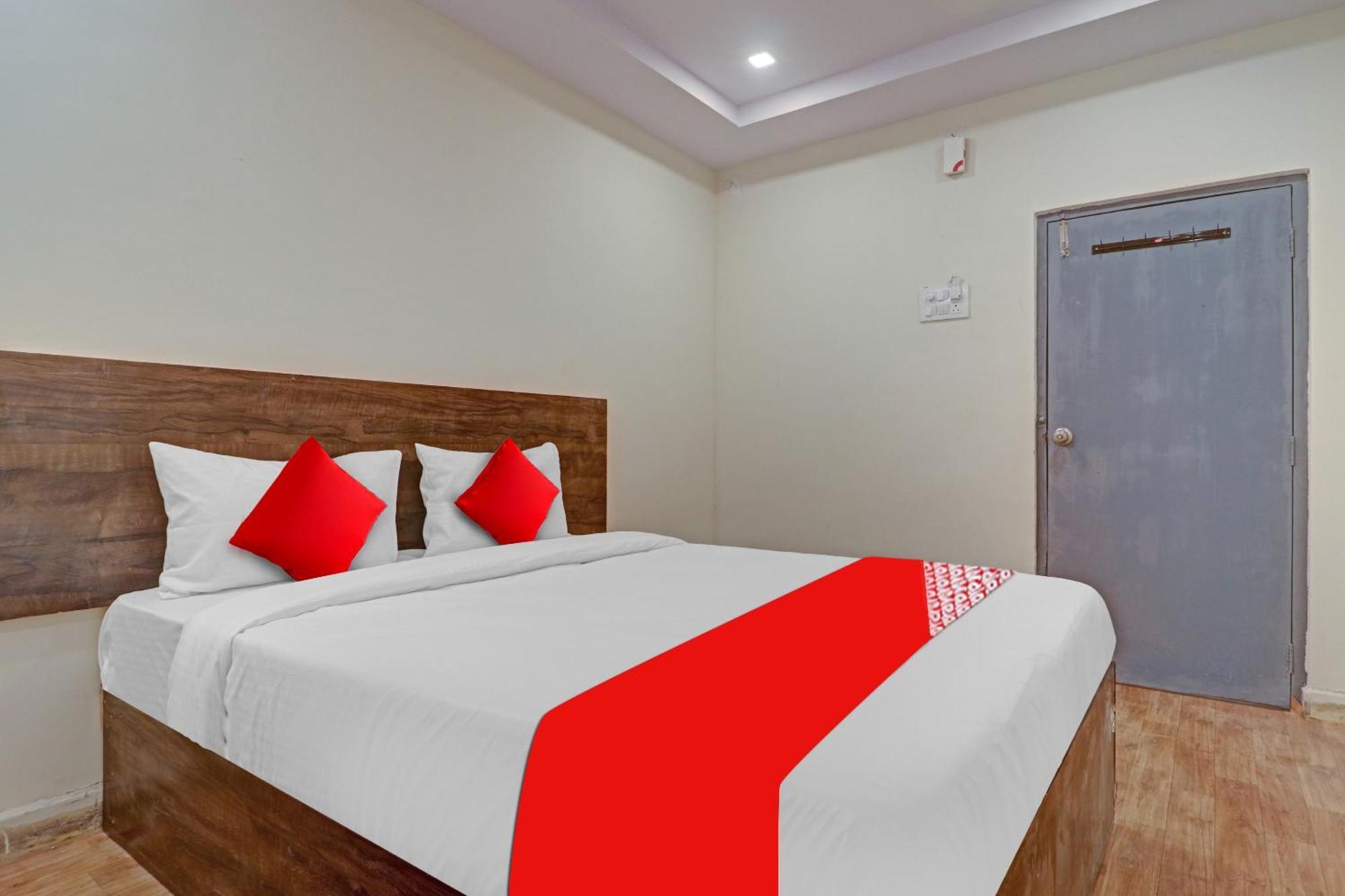 Hotel O R Square Bn Reddy Sururnagar Exterior photo