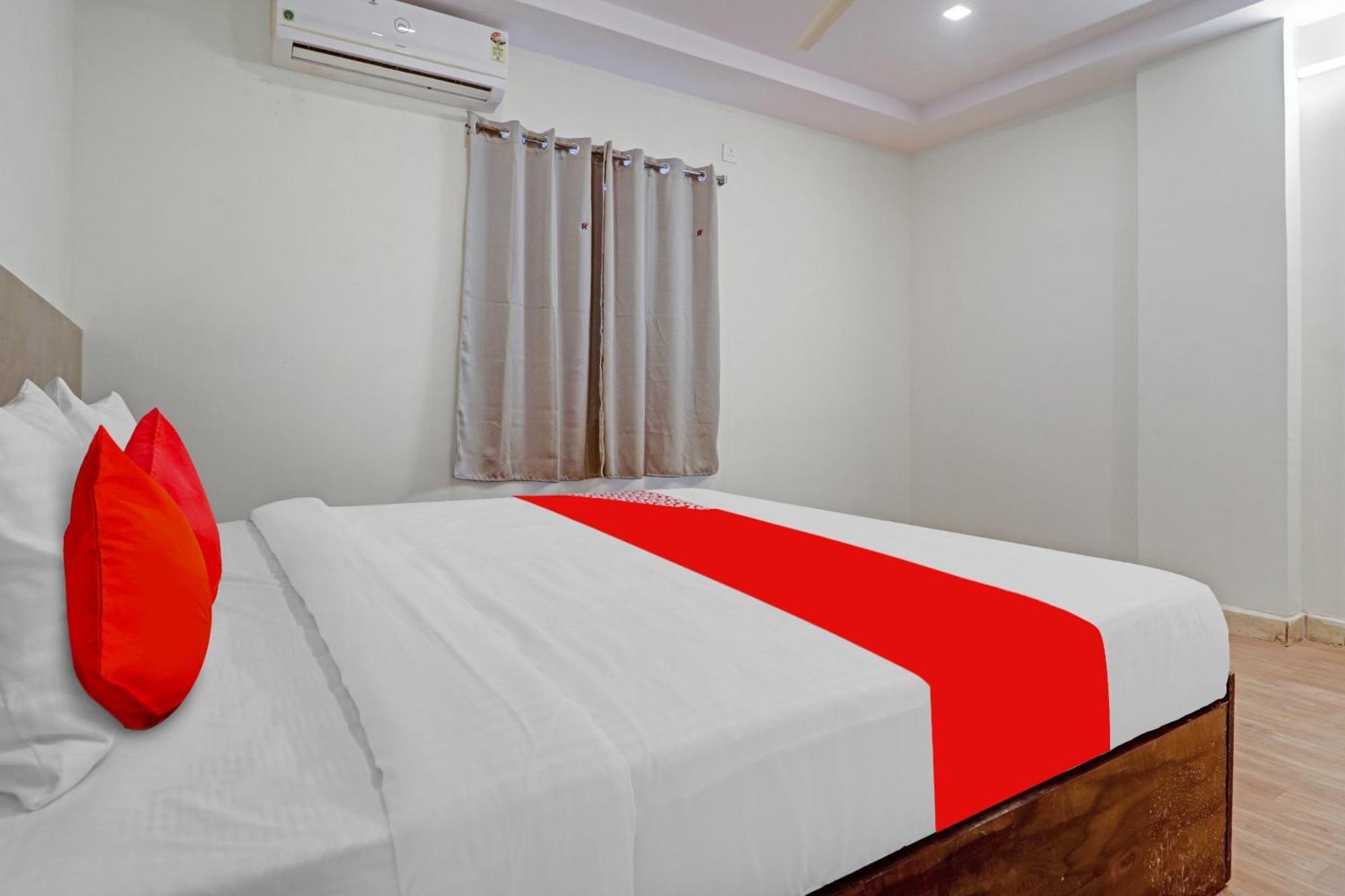 Hotel O R Square Bn Reddy Sururnagar Exterior photo