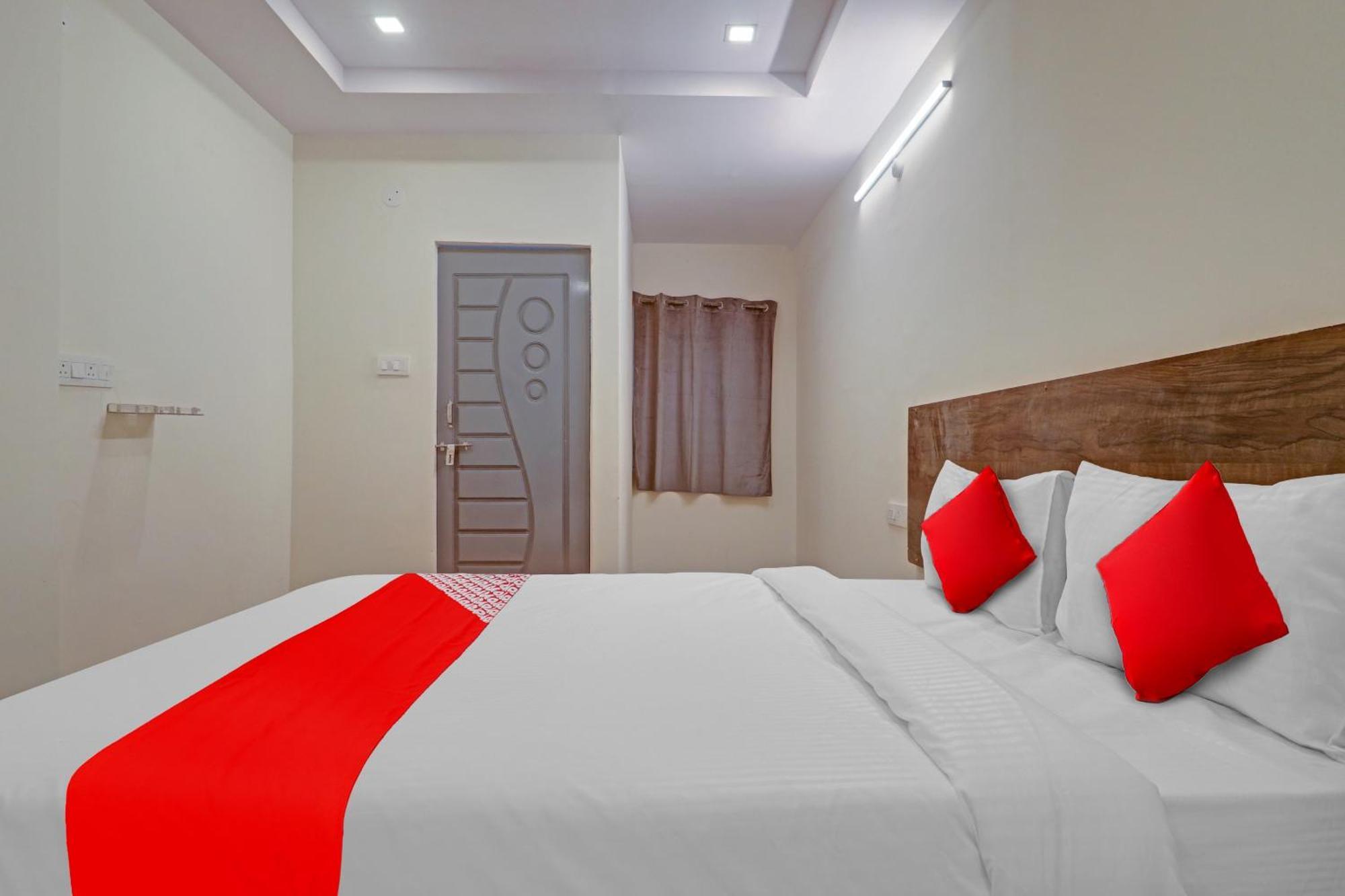 Hotel O R Square Bn Reddy Sururnagar Exterior photo
